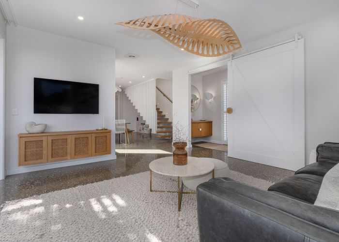  at 87 The Esplanade, Raumati South, Kapiti Coast, Wellington