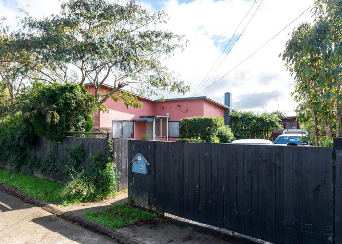  at 44 Manuroa Road, Takanini, Auckland