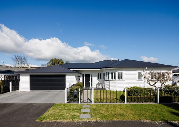  at 4 Naylor Street, Hamilton East, Hamilton