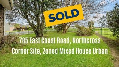  at 785 East Coast Road, Northcross, Auckland