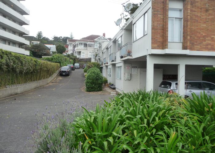  at 4/48 Esplanade Road, Mount Eden, Auckland City, Auckland
