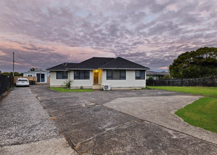  at 11 Lincoln Road, Manurewa East, Manukau City, Auckland