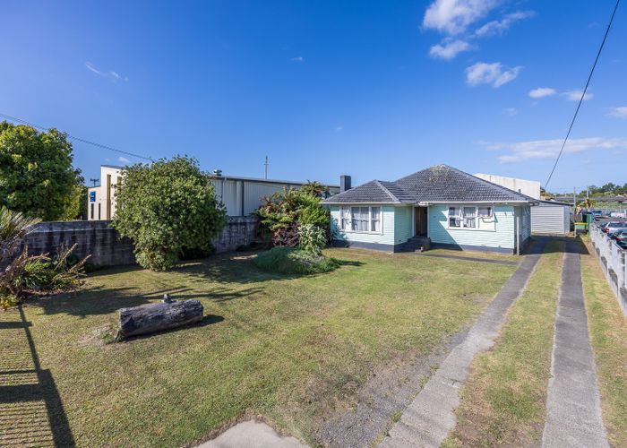  at 28 Tironui Road, Takanini, Auckland