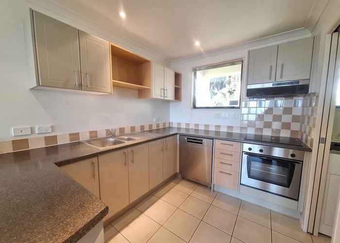  at 1/8 Monte Cassino Place, Birkenhead, North Shore City, Auckland
