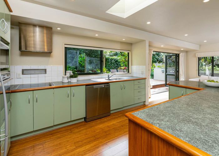  at 1/24 Heathcote Road, Castor Bay, Auckland
