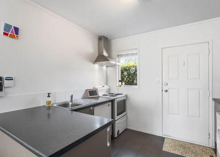  at 2/29 Ballarat Street, Ellerslie, Auckland City, Auckland