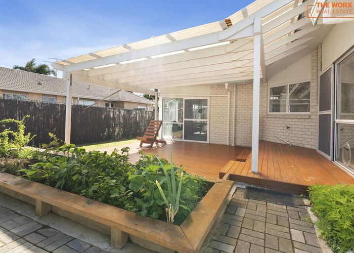  at 6 Aristoy Close, Conifer Grove, Papakura, Auckland