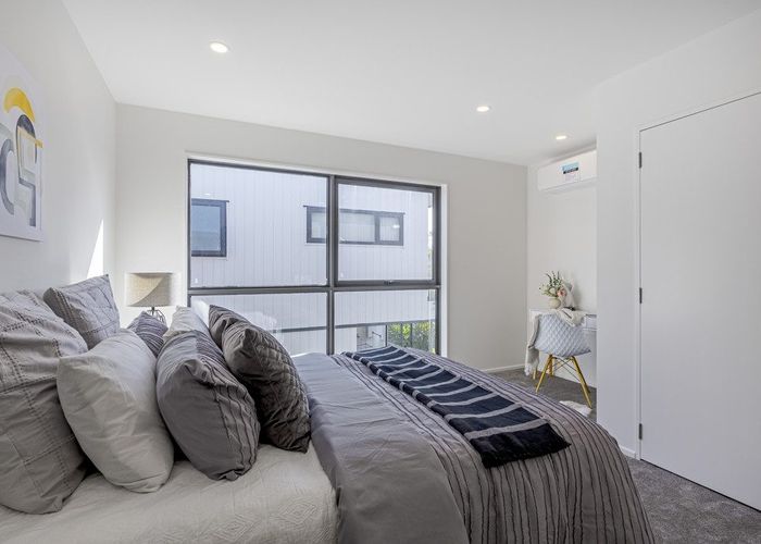  at 3/16 Williamson Avenue, Belmont, North Shore City, Auckland