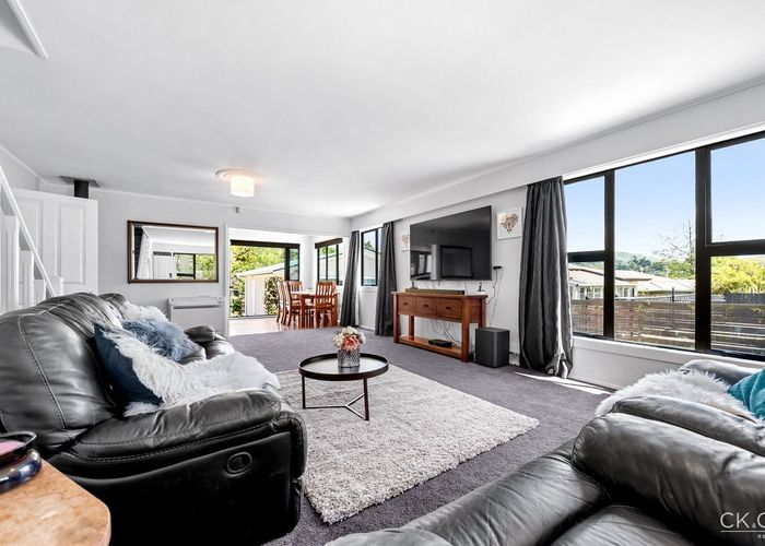  at 76 Horoeka Street, Stokes Valley, Lower Hutt, Wellington