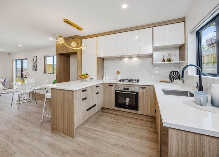  at 5A Beaufort Place, Papatoetoe, Manukau City, Auckland