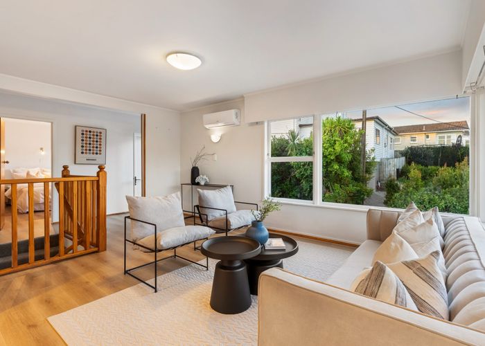  at 2/20 Northumberland Avenue, Belmont, North Shore City, Auckland