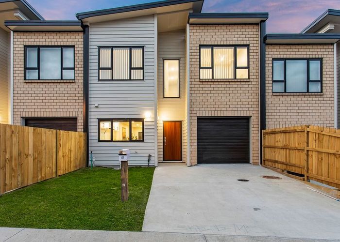  at 17 Millcroft Lane, Ranui, Waitakere City, Auckland