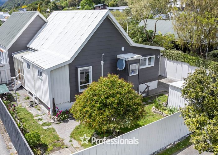  at 7a Amber Grove, Birchville, Upper Hutt, Wellington