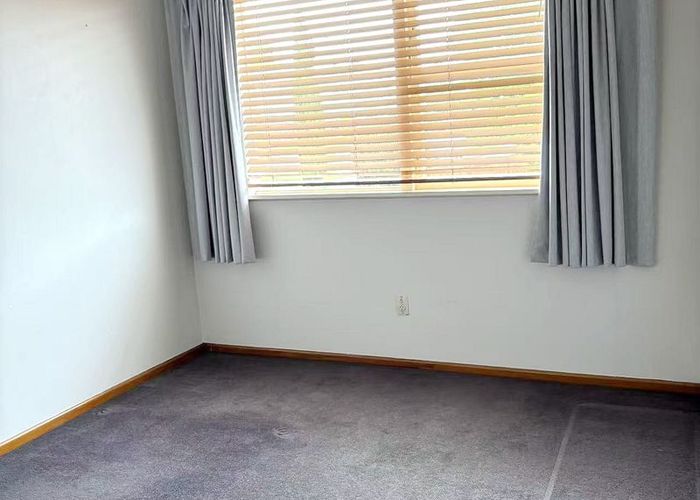  at 67 La Rosa Street, Green Bay, Waitakere City, Auckland