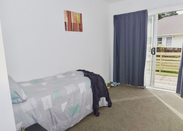  at 137 Wellington Road, Wainuiomata, Lower Hutt
