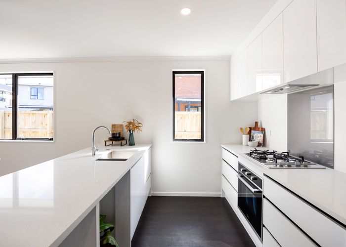  at 2/32 Ross Crescent, Fairfield, Hamilton, Waikato