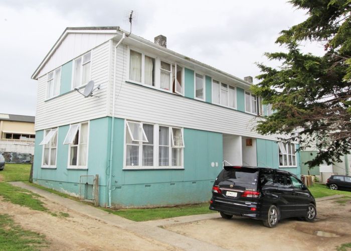  at 8/6 Waihemo Street, Waitangirua, Porirua