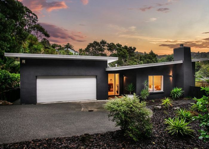  at 20 Bendalls Lane, Oratia, Auckland