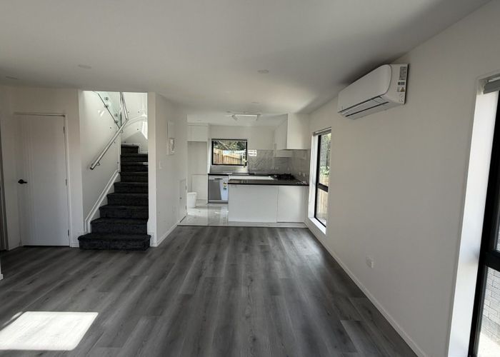  at 61B Penrose Road, Mount Wellington, Auckland City, Auckland