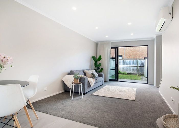  at 63 O'Meara Street, Swanson, Waitakere City, Auckland