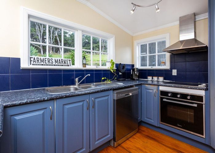  at 24 Mudgeways Road, Massey, Waitakere City, Auckland