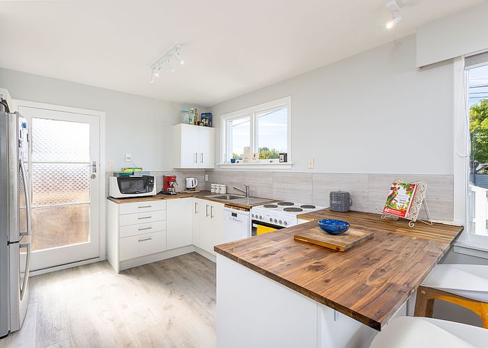  at 1/182 Bowhill Road, New Brighton, Christchurch