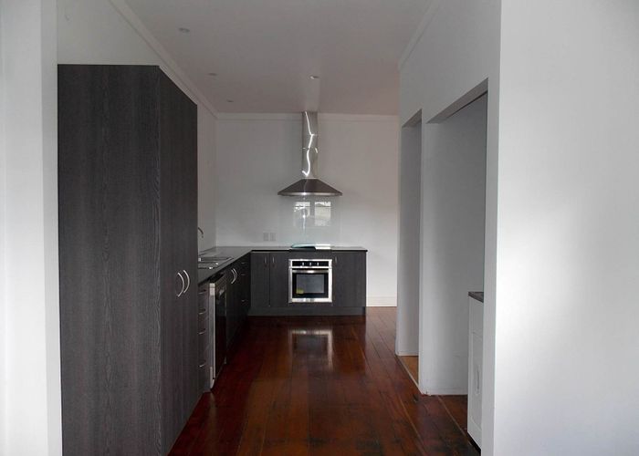  at 86 Calgary Street, Sandringham, Auckland City, Auckland