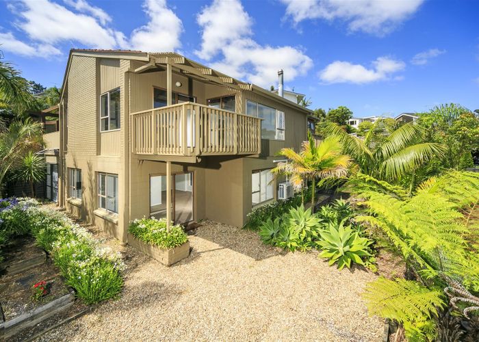  at 14 Galaxy Drive, Mairangi Bay, Auckland