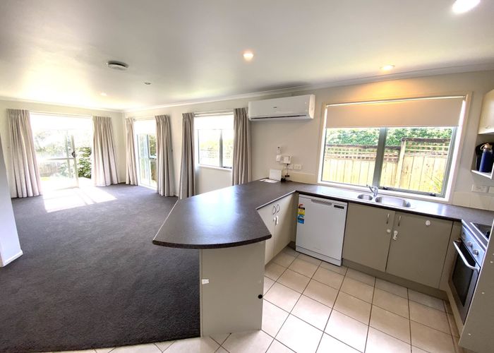  at 27 Ruawai Road, Mount Wellington, Auckland City, Auckland
