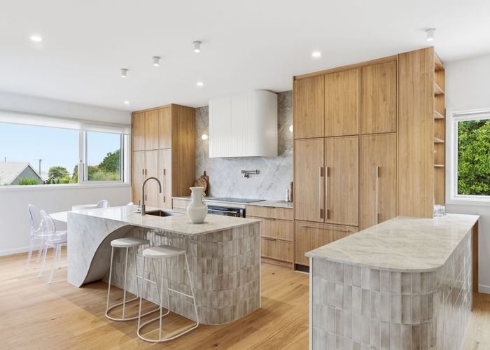  at 7 Moncks Bay Lane, Redcliffs, Christchurch City, Canterbury