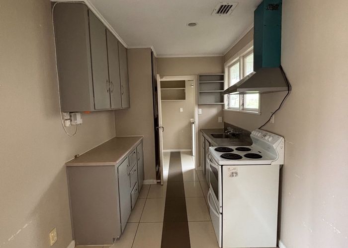  at 2/29 Cleary Road, Panmure, Auckland City, Auckland