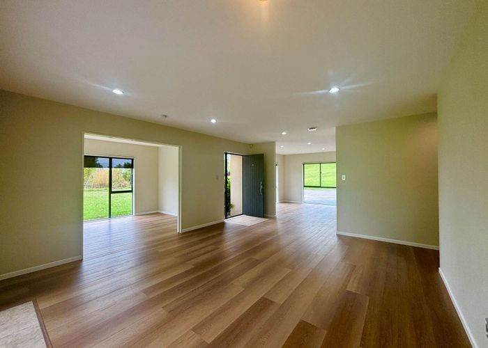  at 421A Duck Creek Road, Stillwater, Silverdale