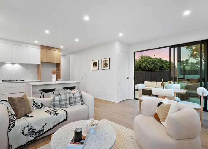  at 1A Maxwelton Drive, Mairangi Bay, North Shore City, Auckland
