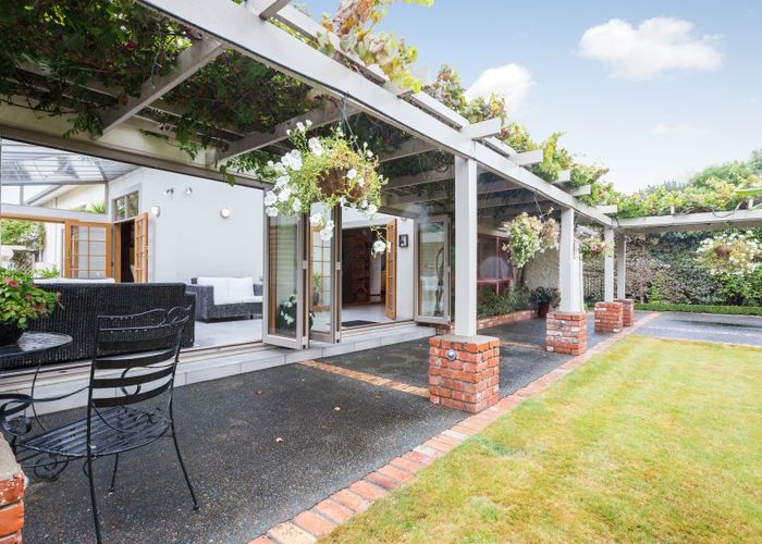  at 7 Frederick Street, Terrace End, Palmerston North