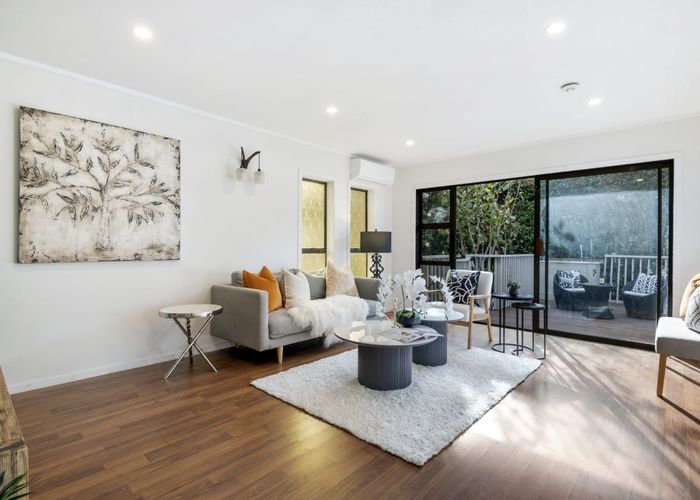  at 1/94 Glamorgan Drive, Torbay, North Shore City, Auckland
