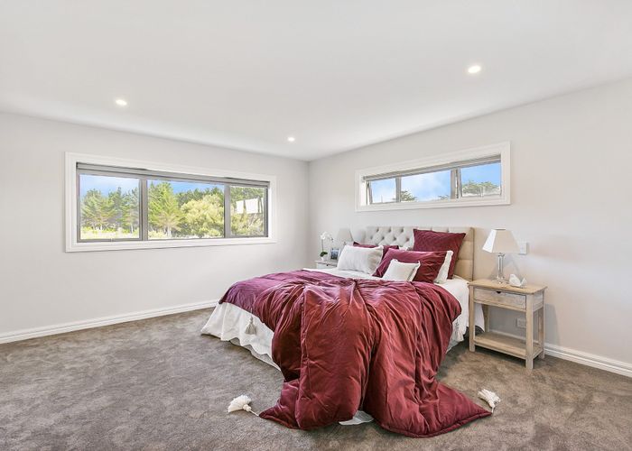  at 284 Jack Lachlan Drive, Beachlands, Manukau City, Auckland