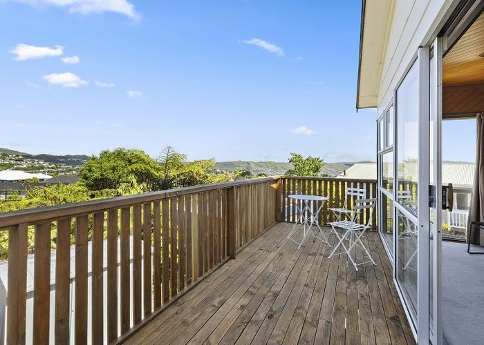  at 73 Baylands Drive, Newlands, Wellington