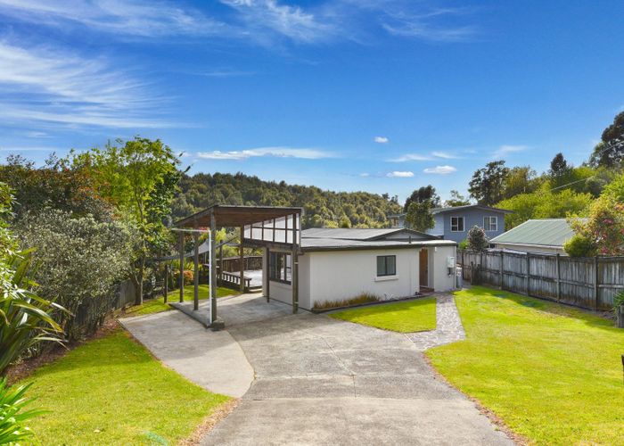  at 43 Oxford Road, Lake Rotoma, Rotorua, Bay Of Plenty