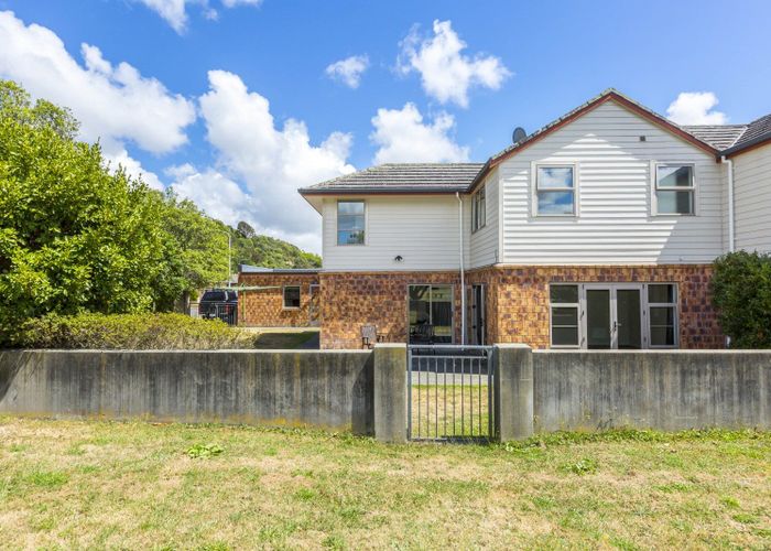  at 48 Evergreen Crescent, Trentham, Upper Hutt