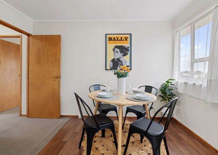  at 1/11 Charntay Avenue, Clover Park, Auckland