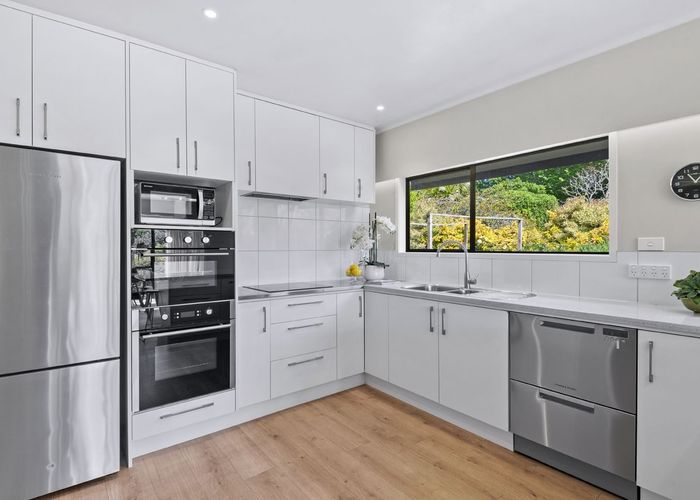  at 8 Terrylyn Drive, Hillcrest, North Shore City, Auckland