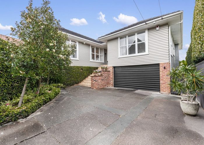  at 22 and 22A Paunui Street, Saint Heliers, Auckland City, Auckland