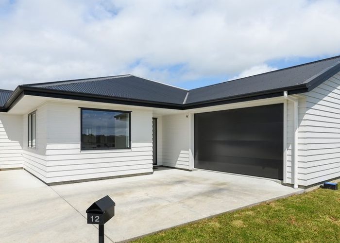  at 12 Corsica Court, Fitzherbert, Palmerston North