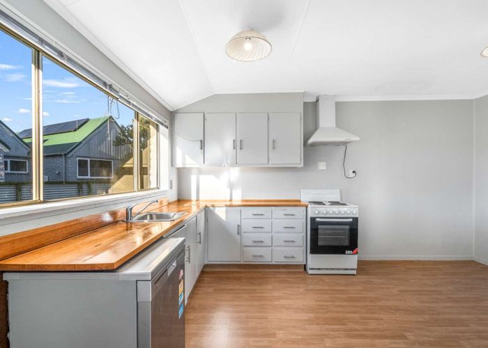  at 44 Avon Road, Clifton, Invercargill, Southland