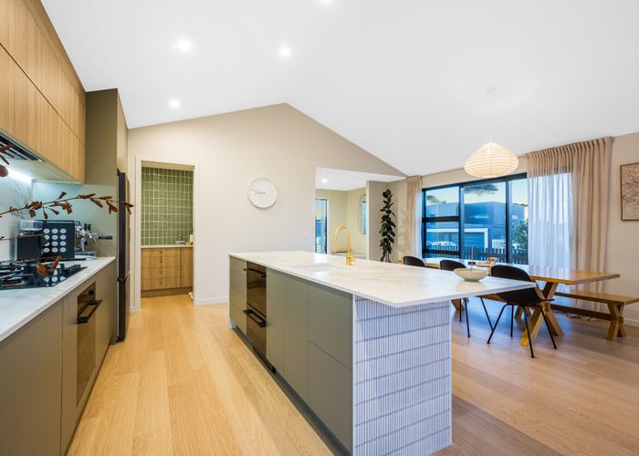  at 75 Queen Charlotte Drive, Aotea, Porirua