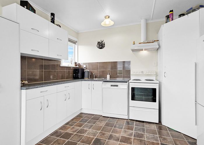  at 6 Elliott Crescent, Owhata, Rotorua, Bay Of Plenty