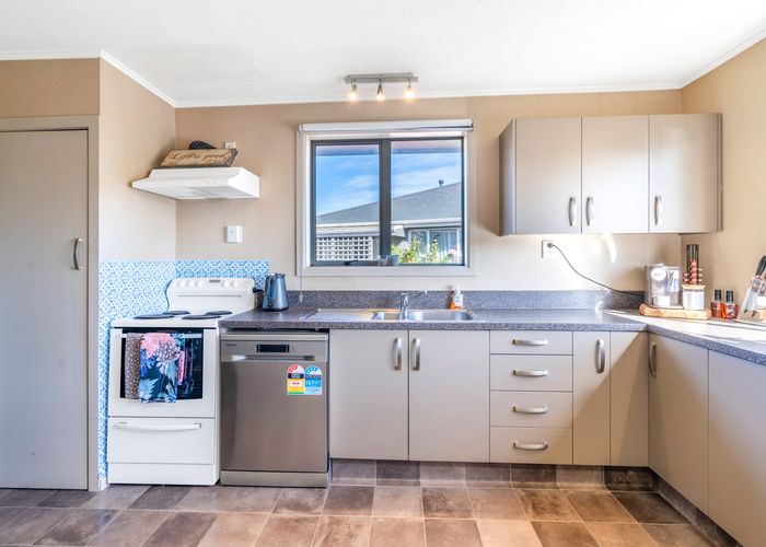  at 10 Robert Street, Otatara