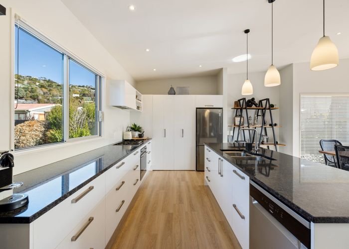  at 6 Roscoe Street, St. Martins, Christchurch City, Canterbury
