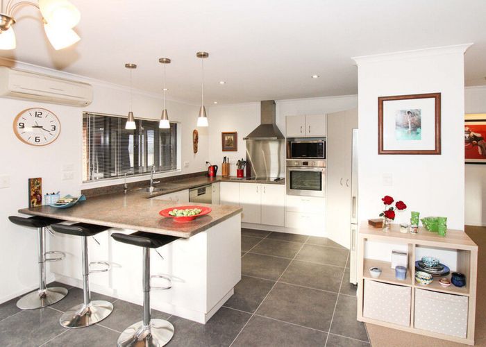  at 10 Rexwood Estate, Carterton
