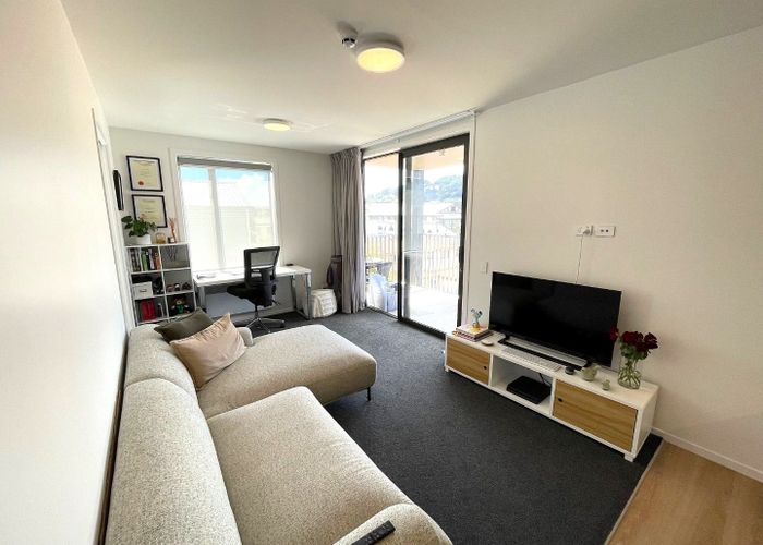  at 102A/82 Rugby Street, Mount Cook, Wellington, Wellington